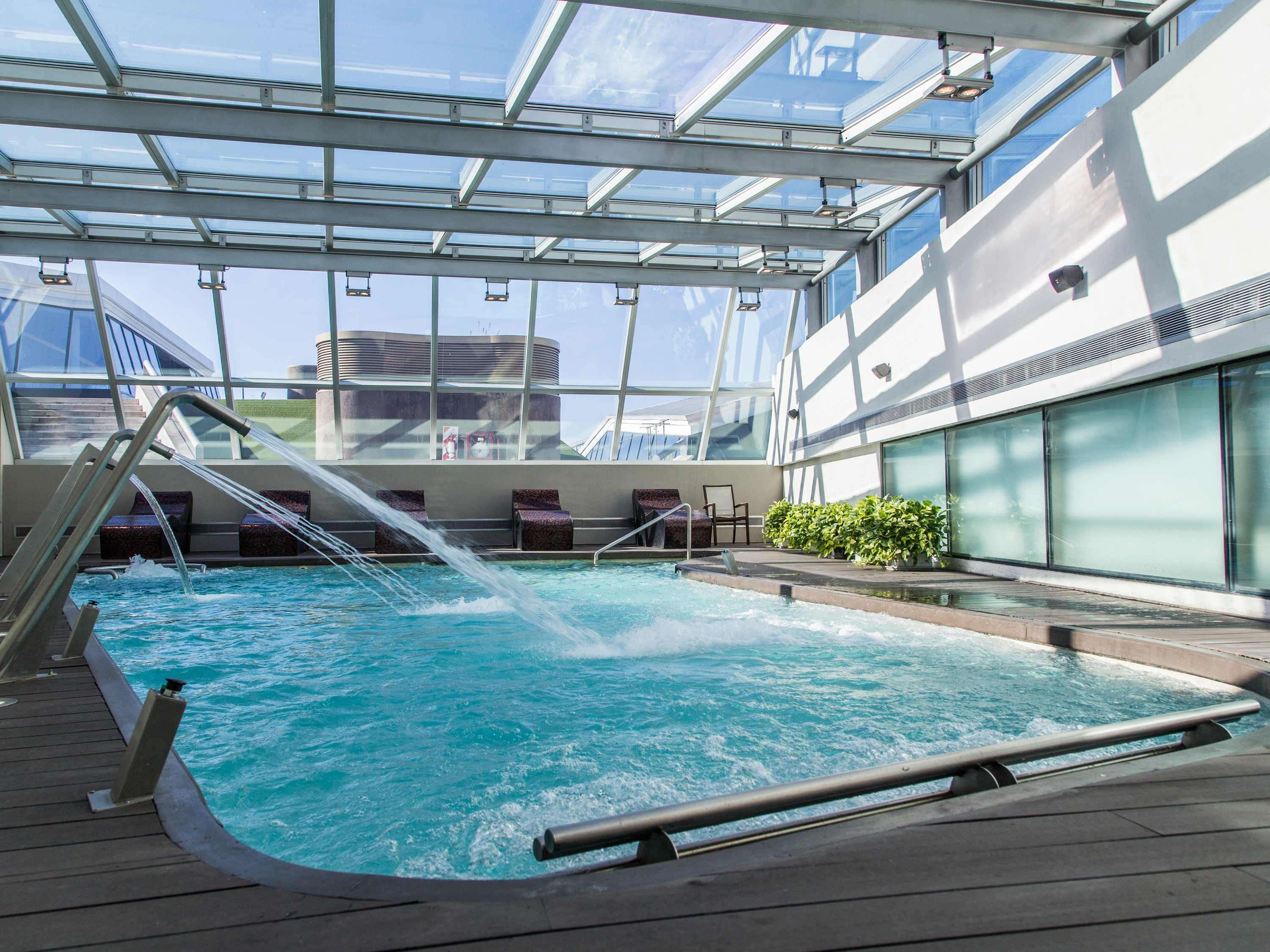 Hotel Pullman City Center Росаріо Екстер'єр фото